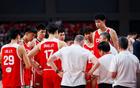 中国男篮惨败对手，两大核心问题暴露无遗，球员评分揭晓：焦泊乔斩获9.5分，邹阳仅得3.5分引热议