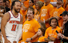 NBA官方正式介入调查一名涉嫌发表不当言论的马刺球迷，其侮辱性言语涉及球员杰伦·布伦森并被指煽动虚假行为引发舆论风波
